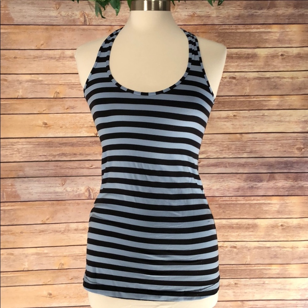Lululemon workout tank